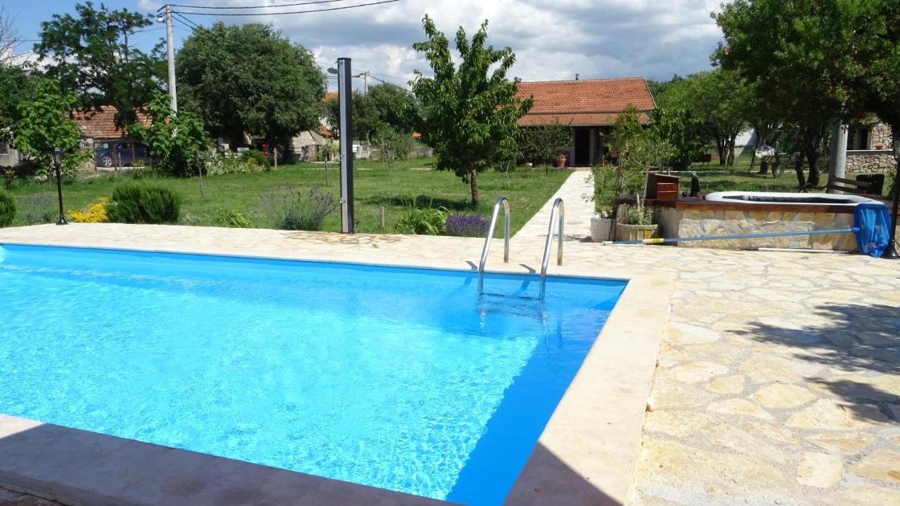 Villa Stone Medal Drniš Екстериор снимка