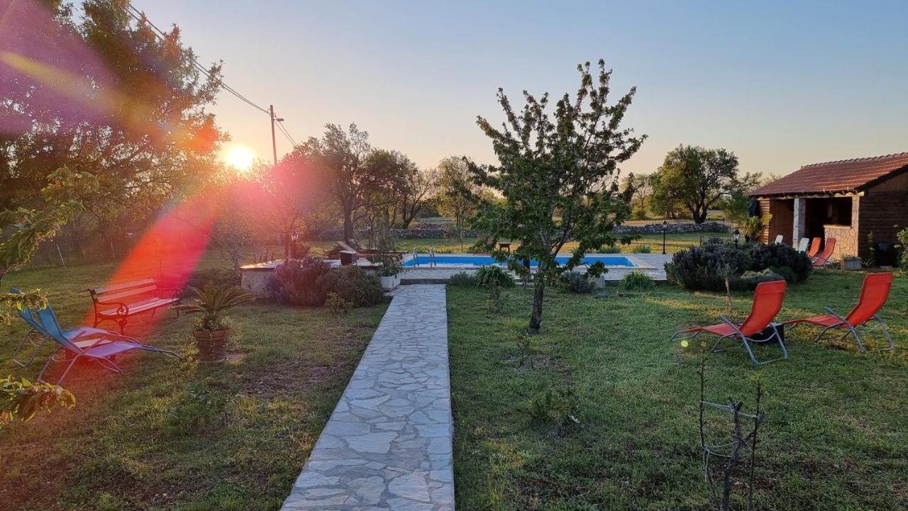 Villa Stone Medal Drniš Екстериор снимка