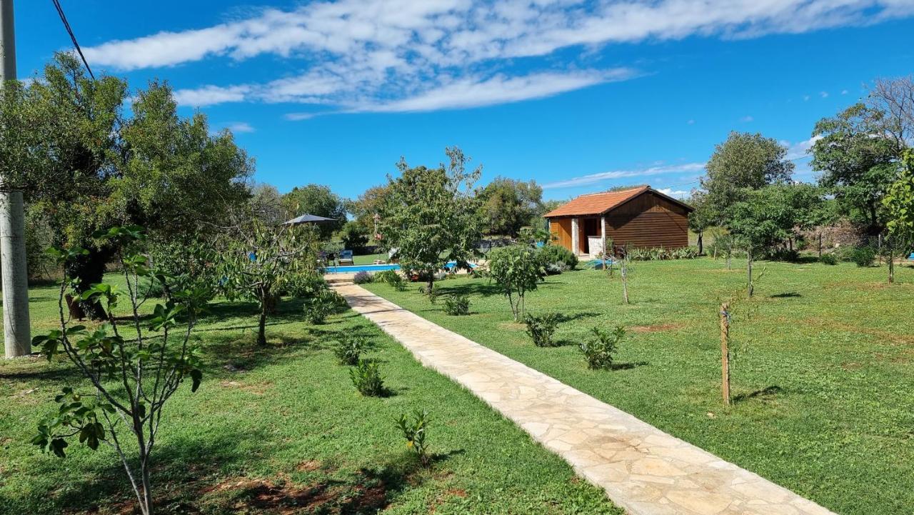 Villa Stone Medal Drniš Екстериор снимка